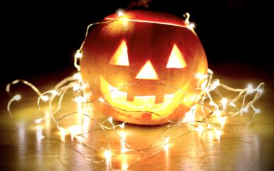 5 Tips for Organizing + Marketing a Wickedly Good Halloween Event