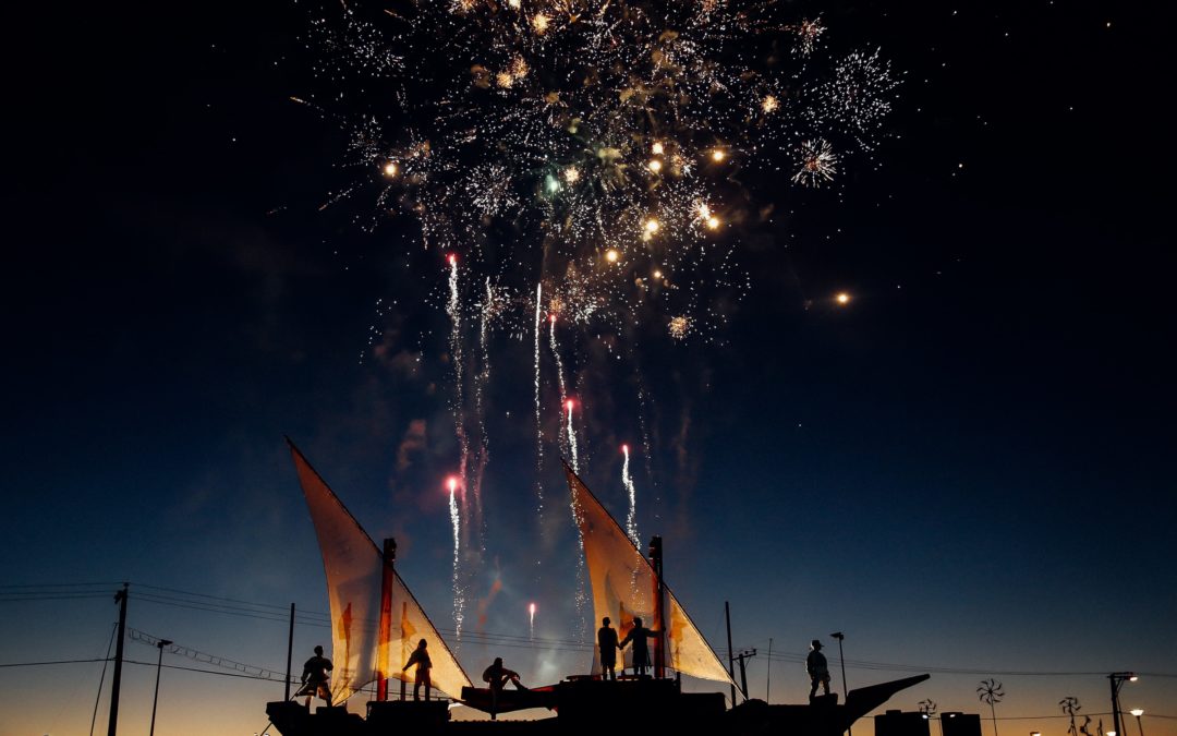 New Years Eve Fundraising—3 Last-Minute Ideas For Your Bash
